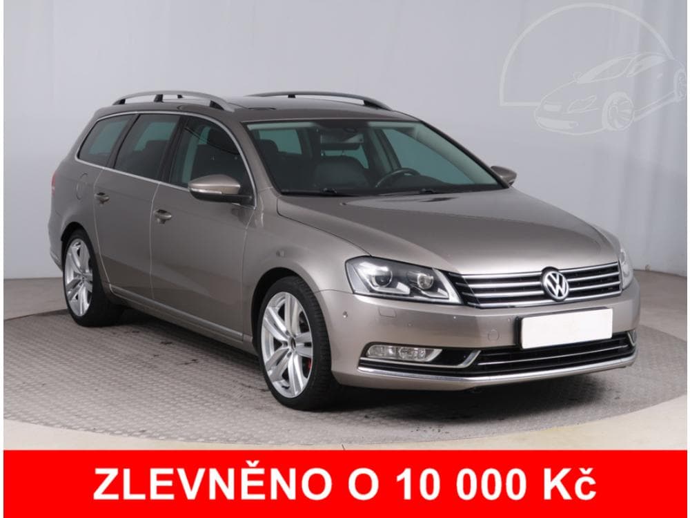 2013 Volkswagen PASSAT