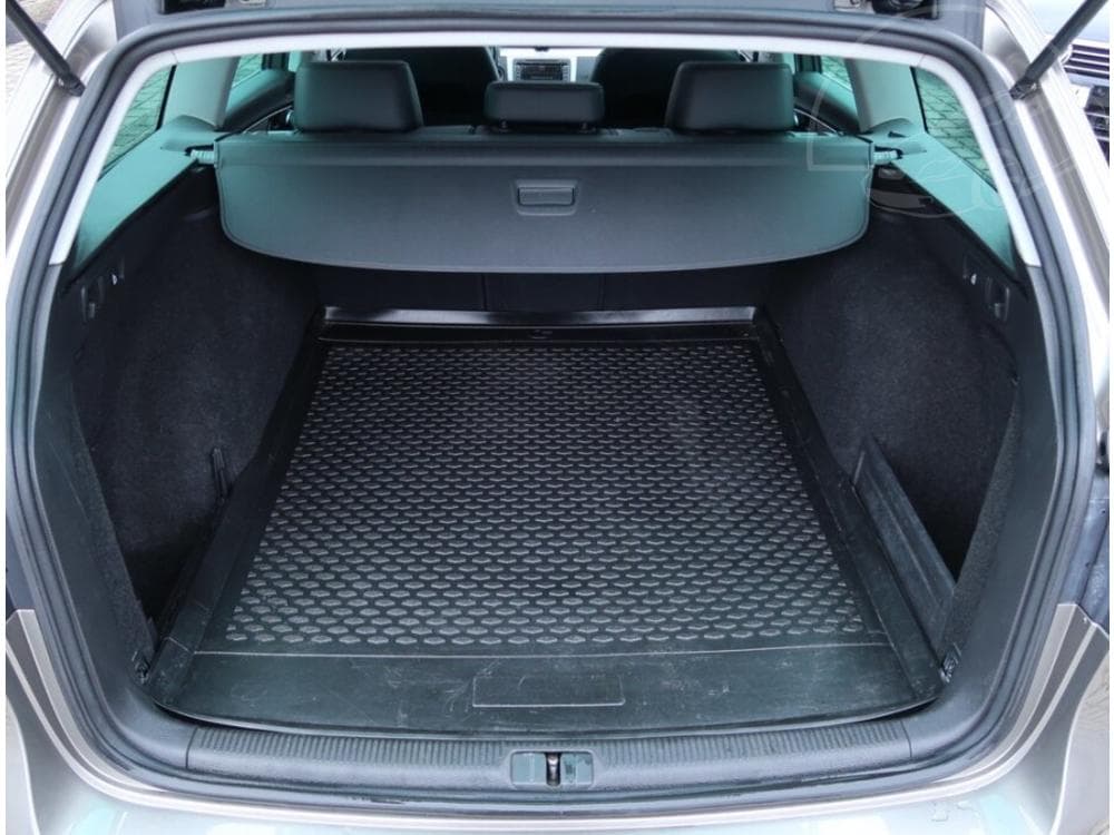 2013 Volkswagen PASSAT - 14