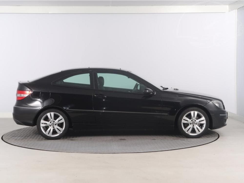 2011 Mercedes-Benz CLC - 6