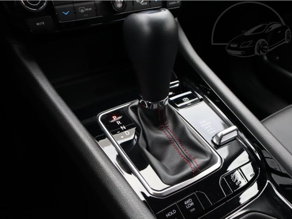 2023 Jeep Compass - 11