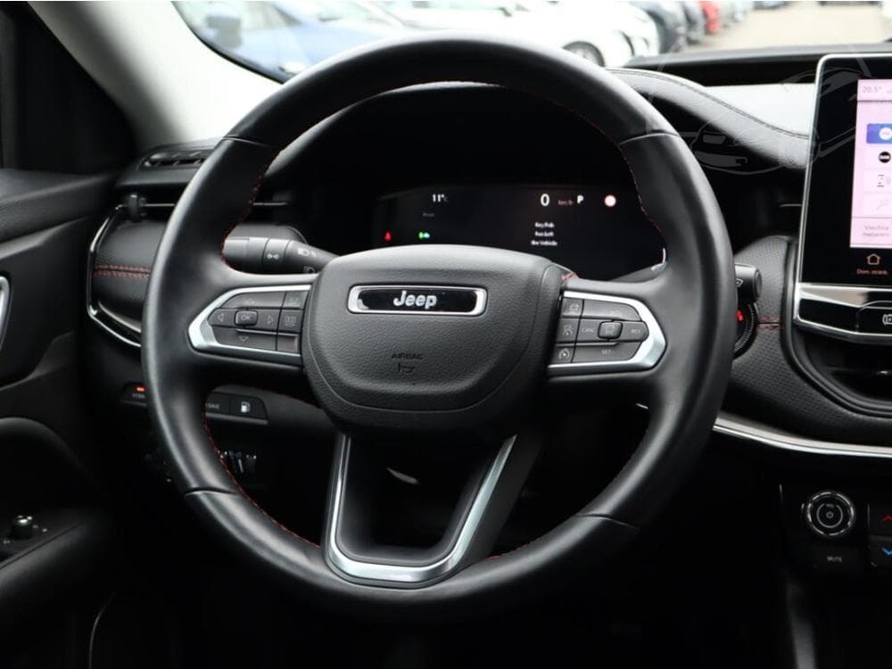 2023 Jeep Compass - 14