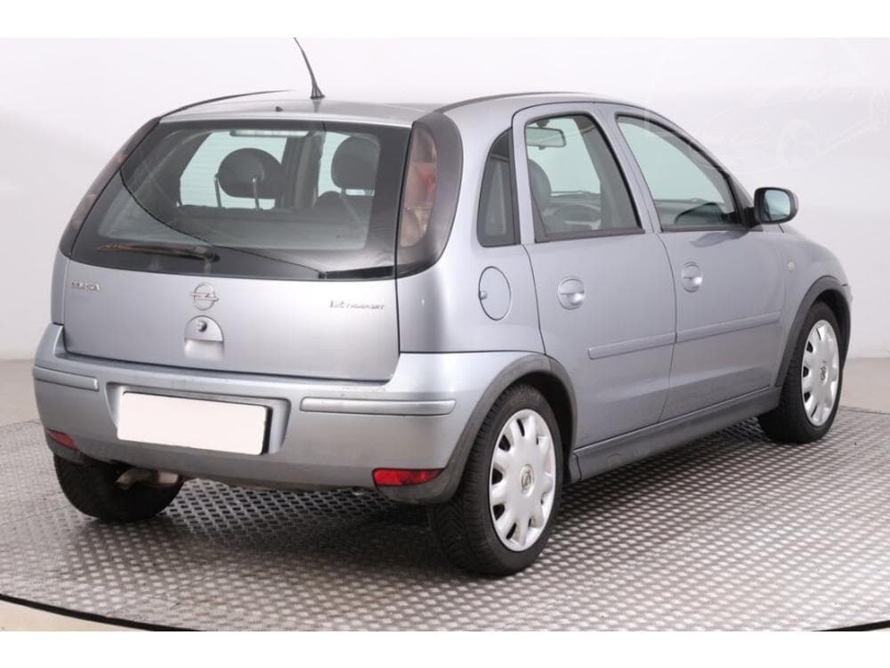 2005 Opel Corsa - 9