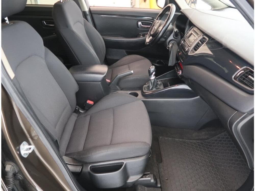 2014 Kia CARENS - 9