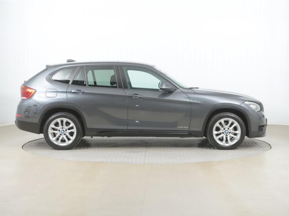 2015 BMW X1 - 6