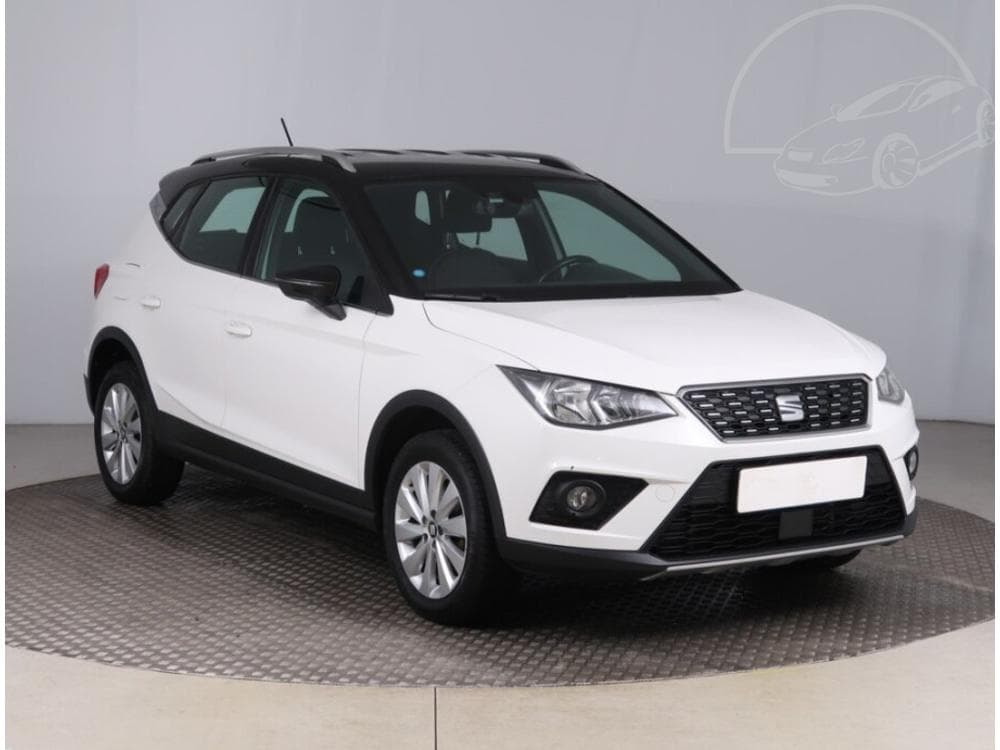 Seat Arona 1.0 TSI, Automat, ČR,1.maj