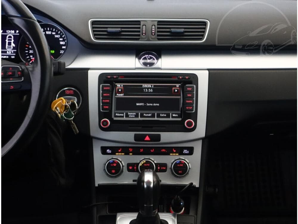 2013 Volkswagen Cc - 10