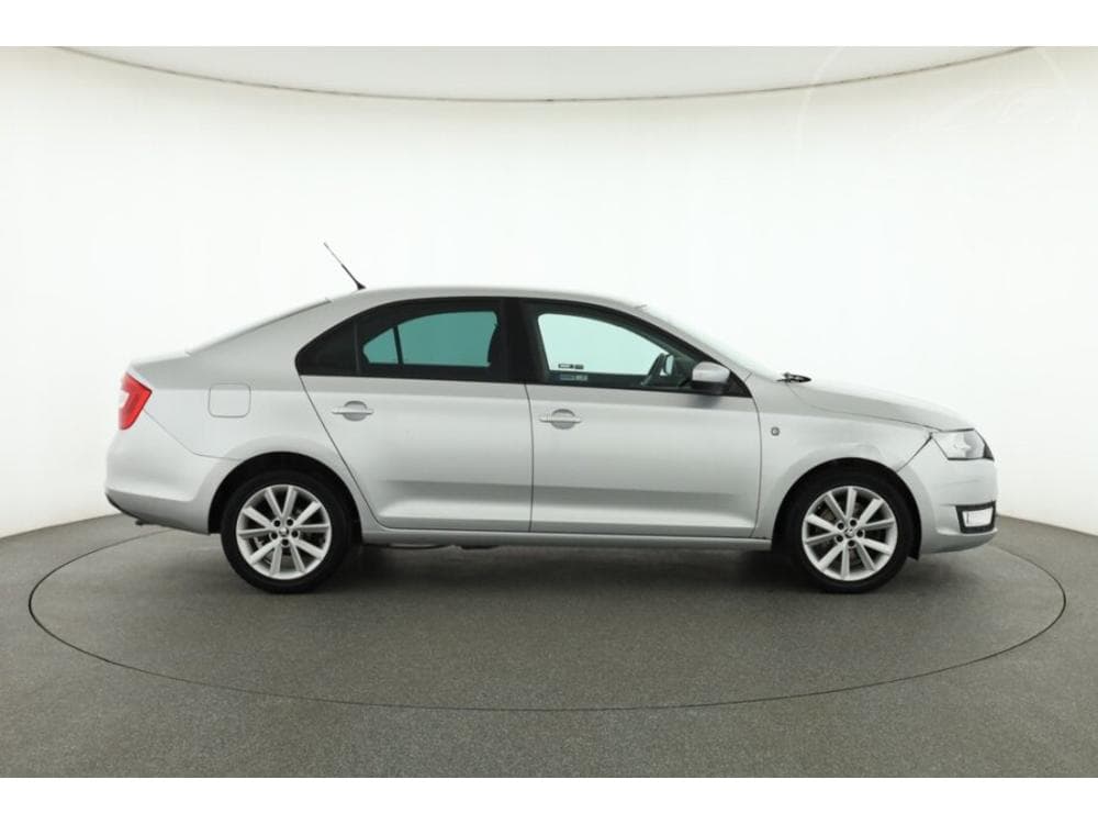 2012 Škoda RAPID - 6