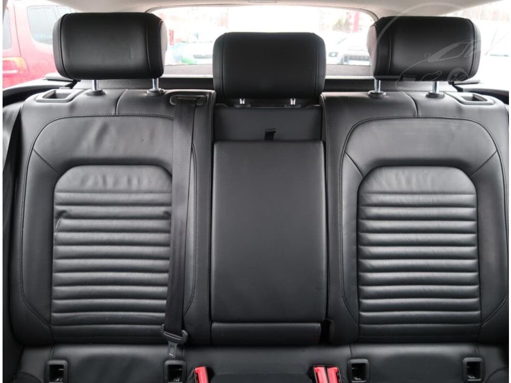 2014 Volkswagen PASSAT - 10