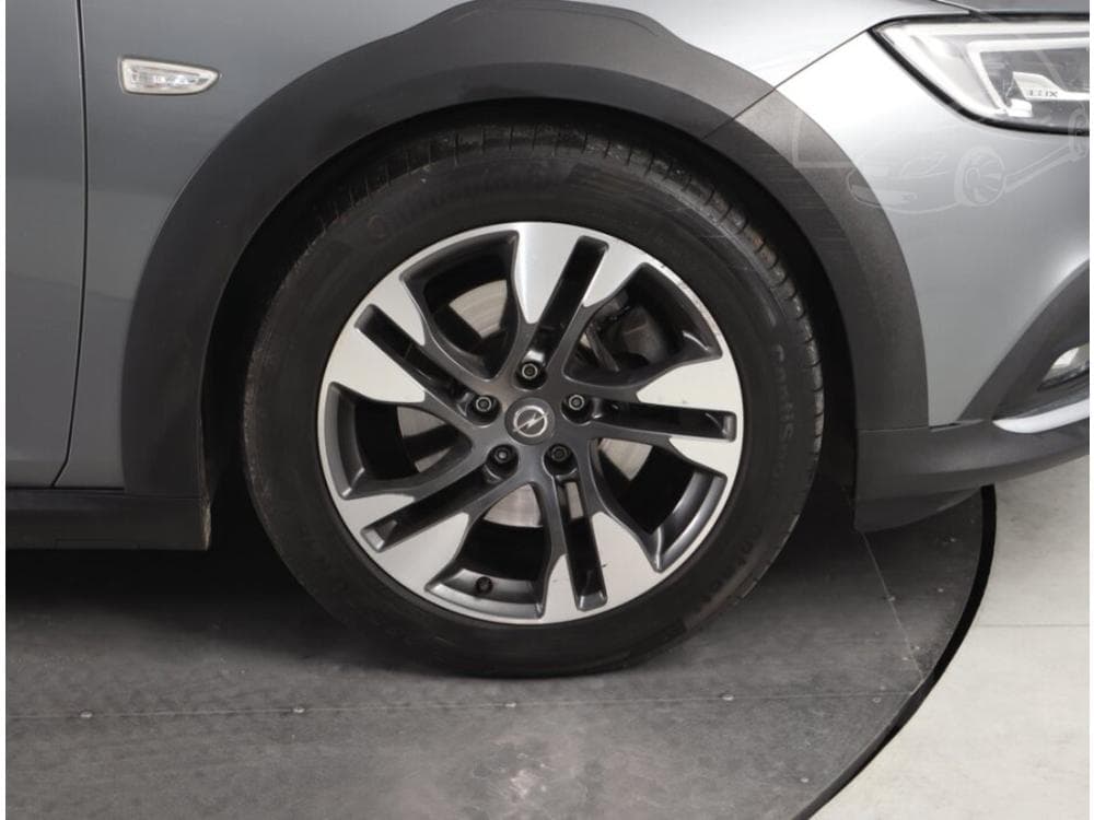 2018 Opel INSIGNIA - 29