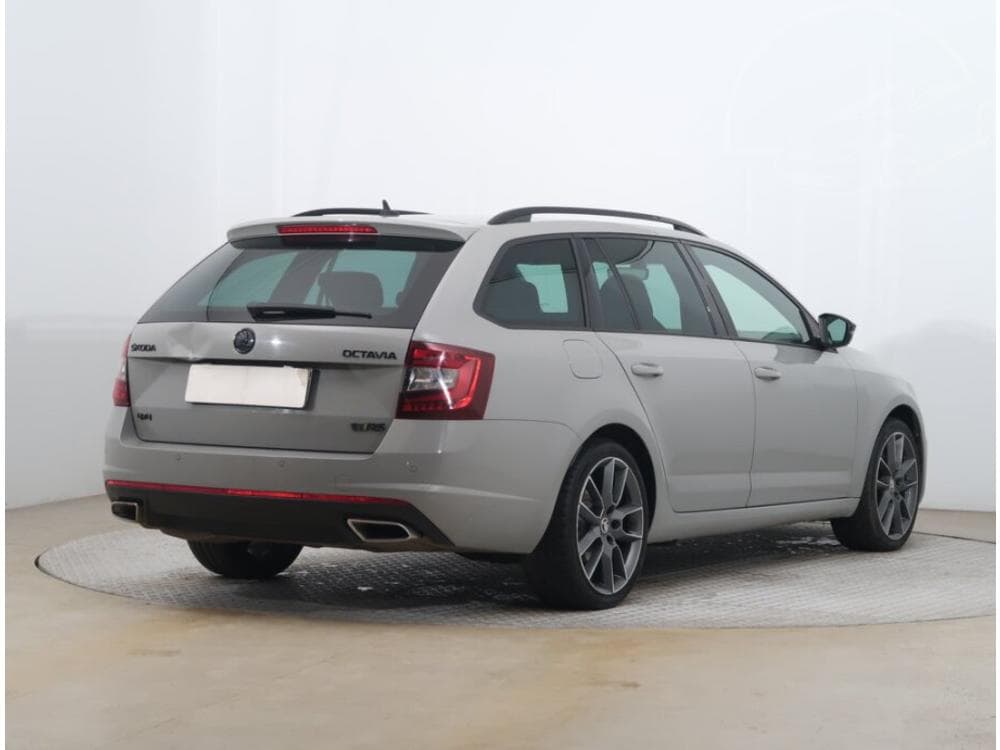 2018 Škoda OCTAVIA - 13