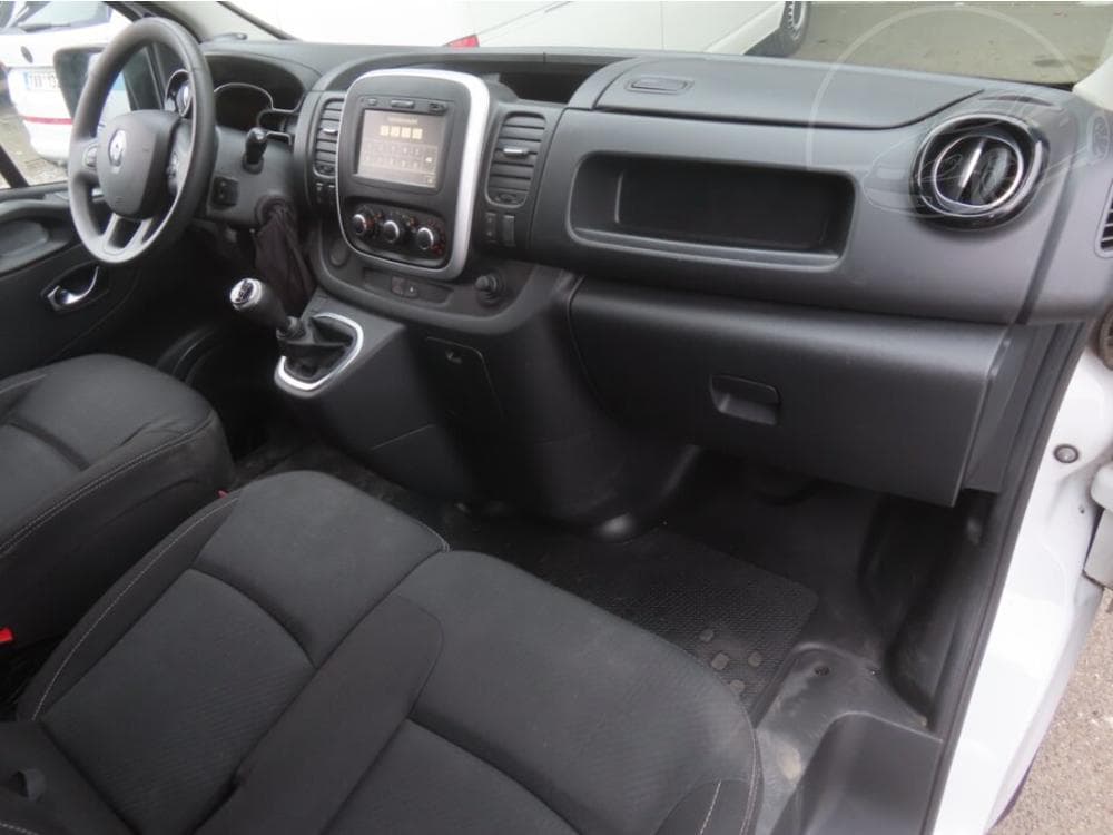 2021 Renault Trafic - 8