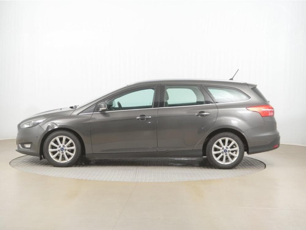 2017 Ford FOCUS - 3