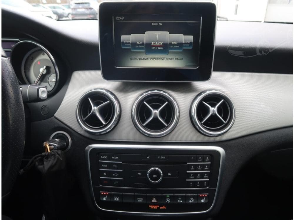 2016 Mercedes-Benz Gla - 12