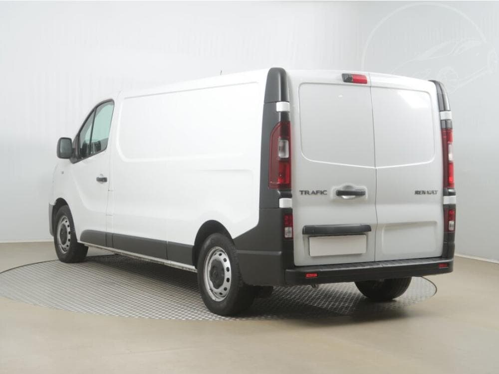 2021 Renault TRAFIC - 7
