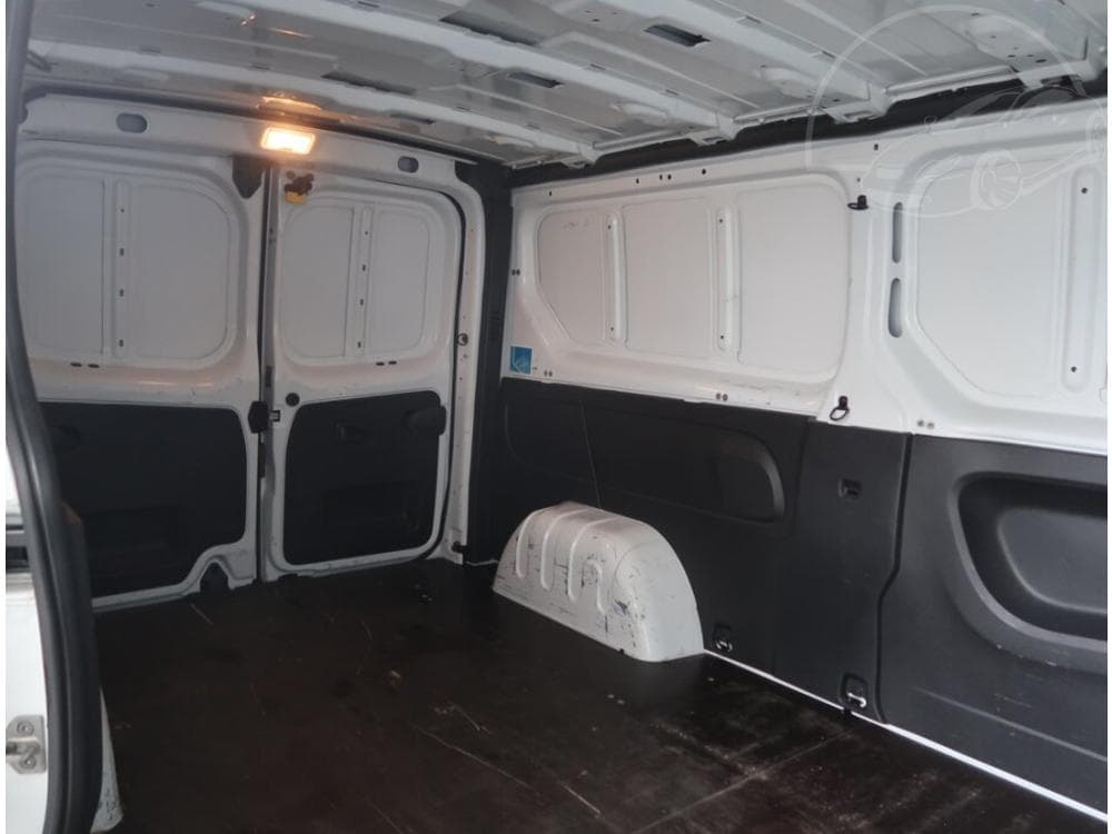 2021 Renault TRAFIC - 29