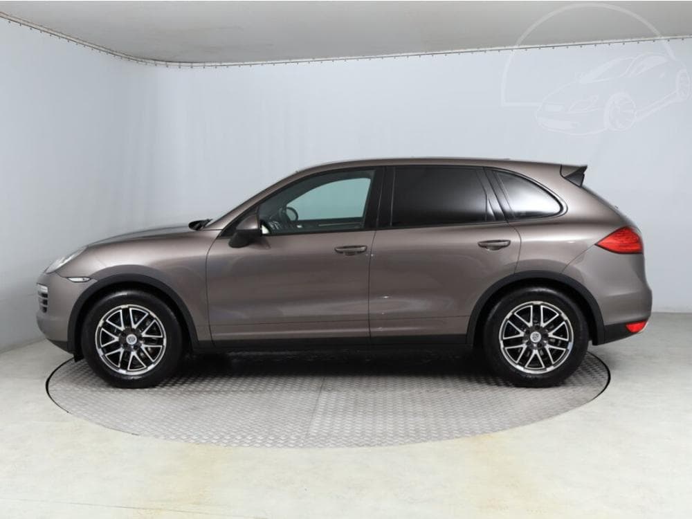 2012 Porsche Cayenne - 3