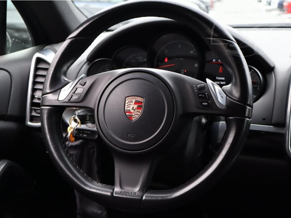 2012 Porsche Cayenne - 14