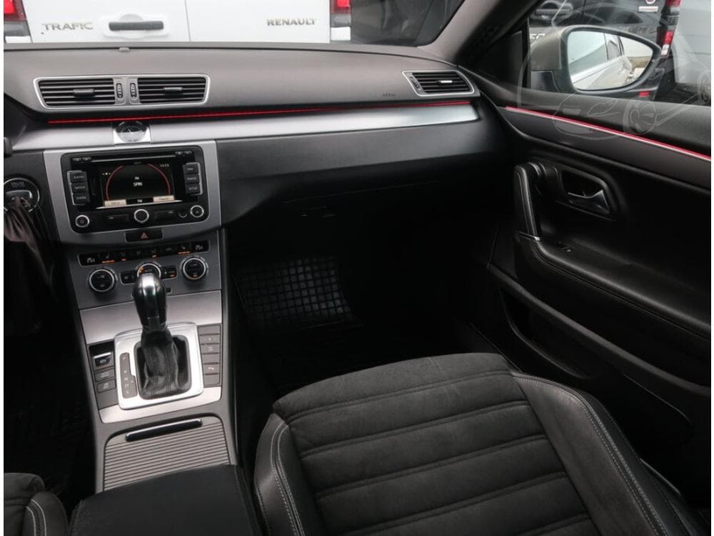 2012 Volkswagen CC - 8