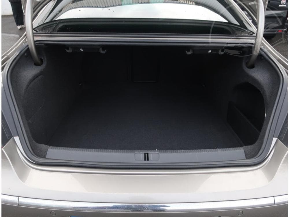 2012 Volkswagen CC - 14