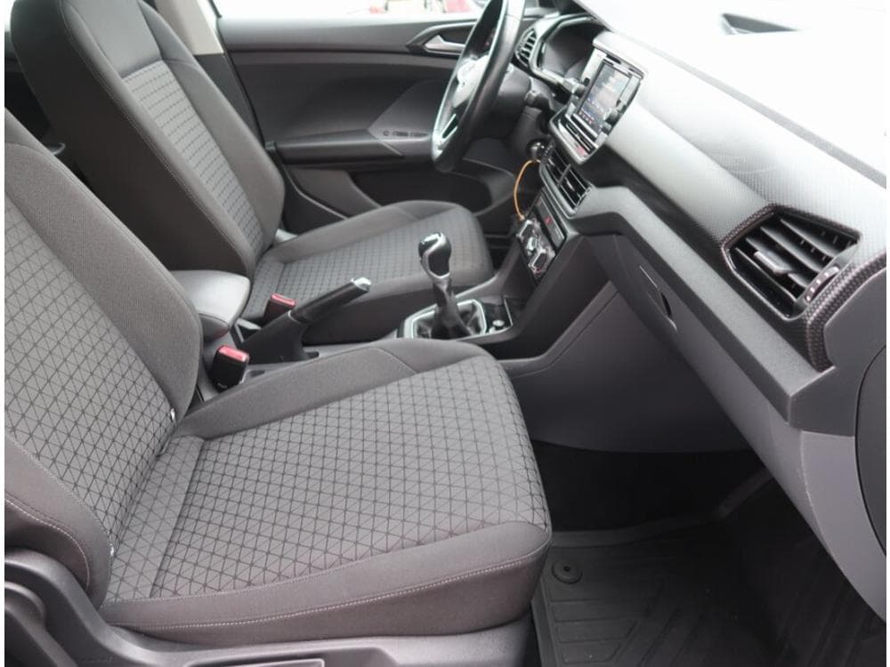 2019 Volkswagen T-Cross - 9