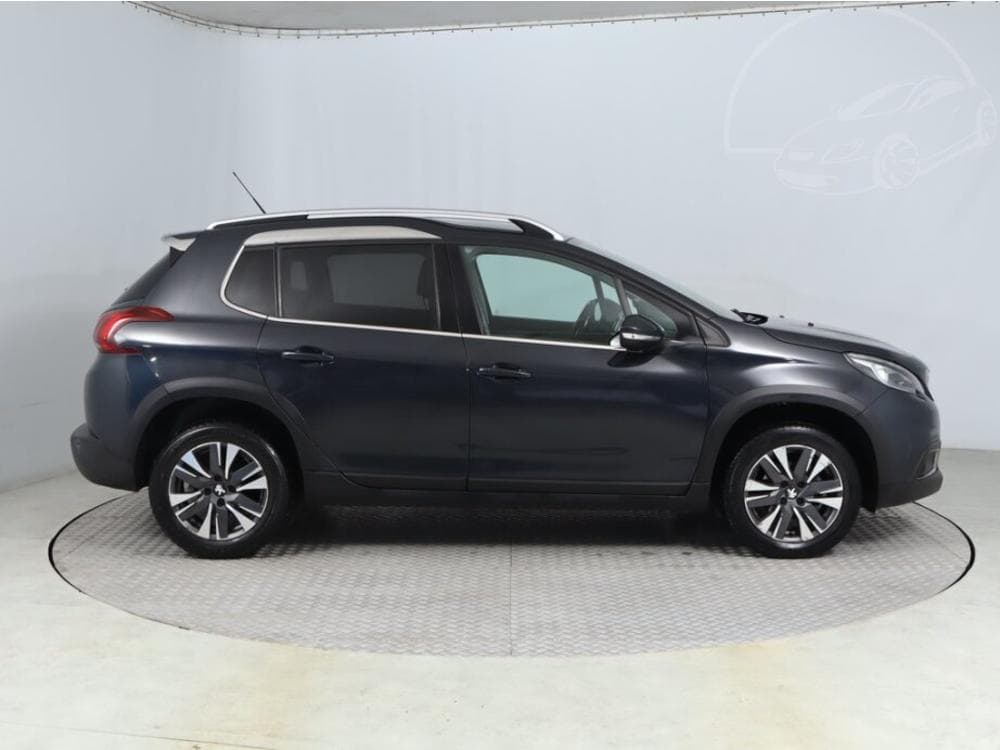 2018 Peugeot 2008 - 6