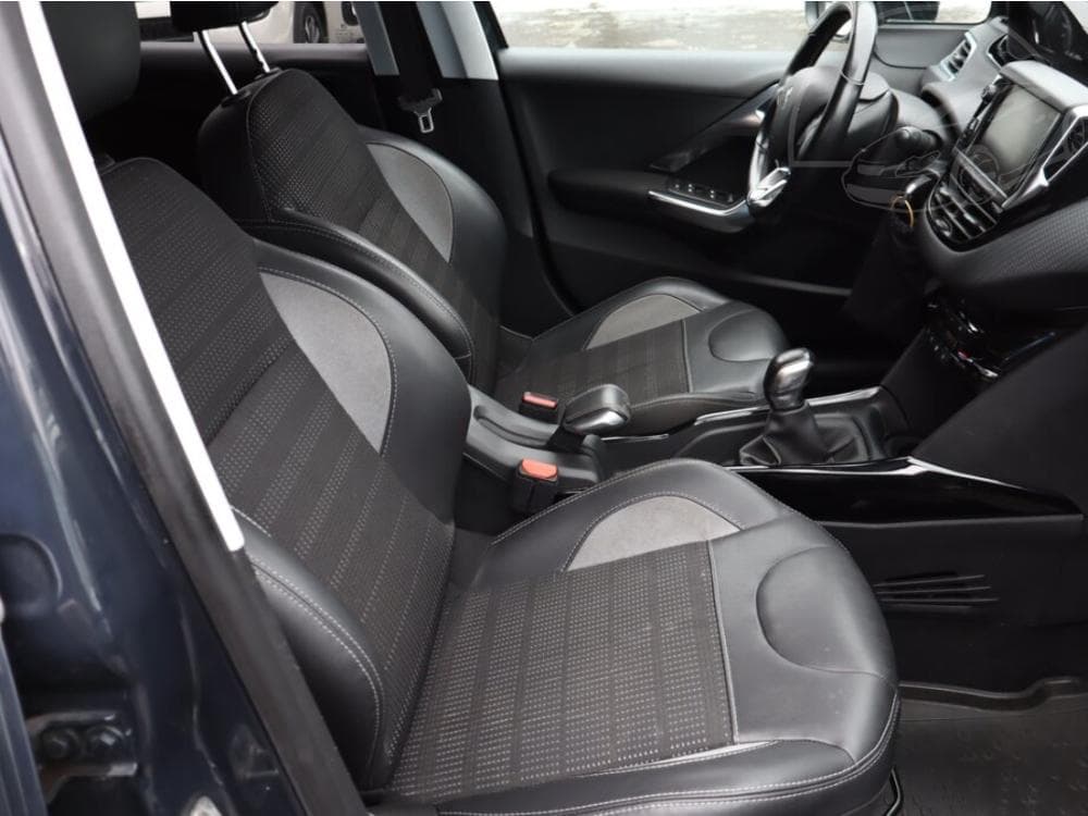 2018 Peugeot 2008 - 7