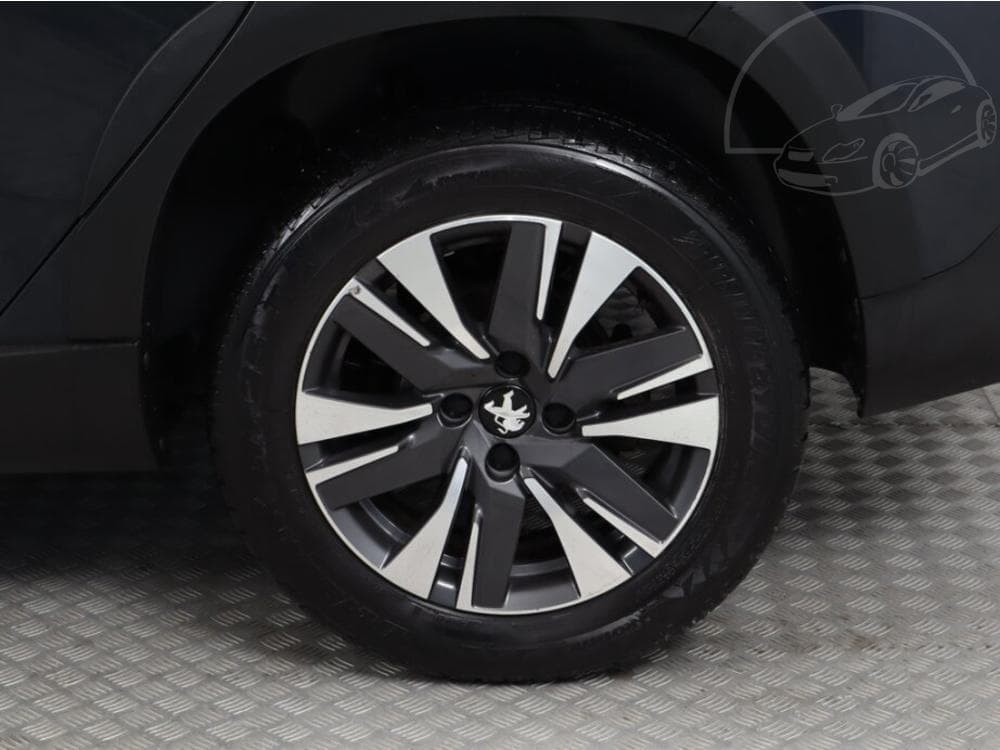 2018 Peugeot 2008 - 12
