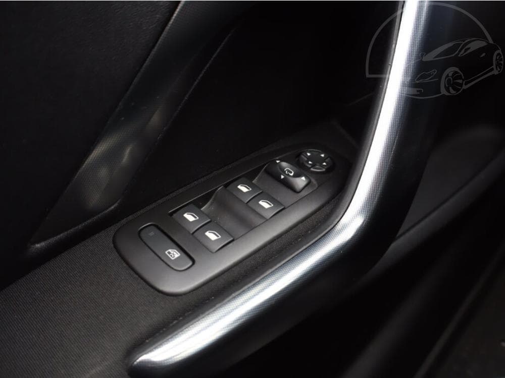 2018 Peugeot 2008 - 14