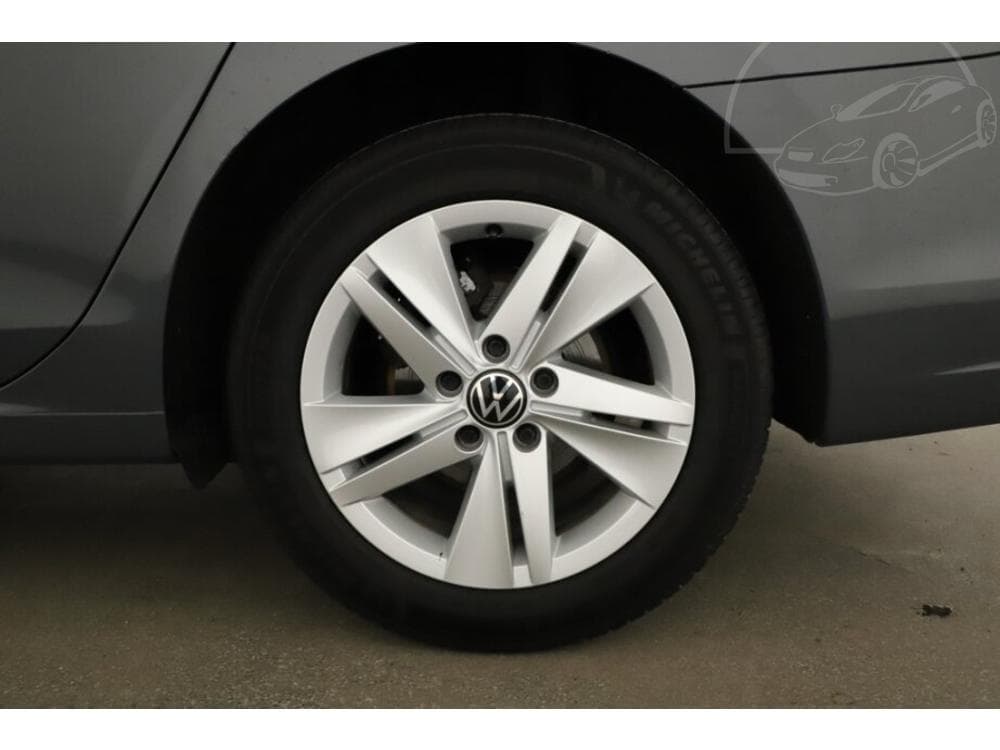 2021 Volkswagen GOLF - 23