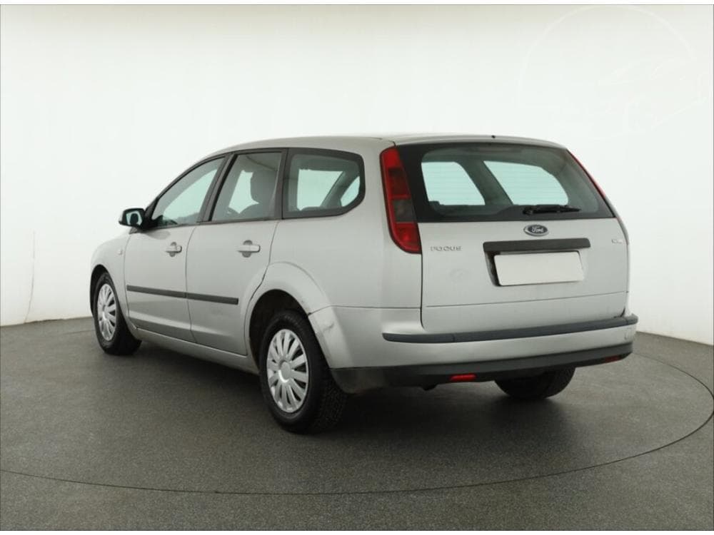 2005 Ford FOCUS - 4