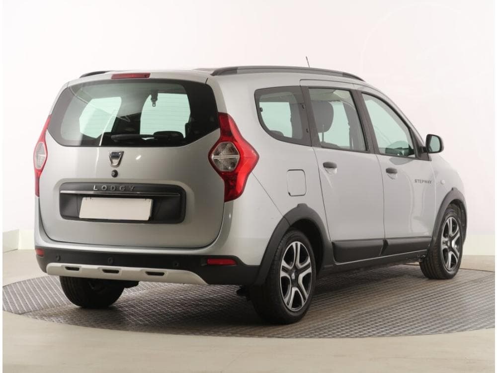 2020 Dacia Lodgy - 9