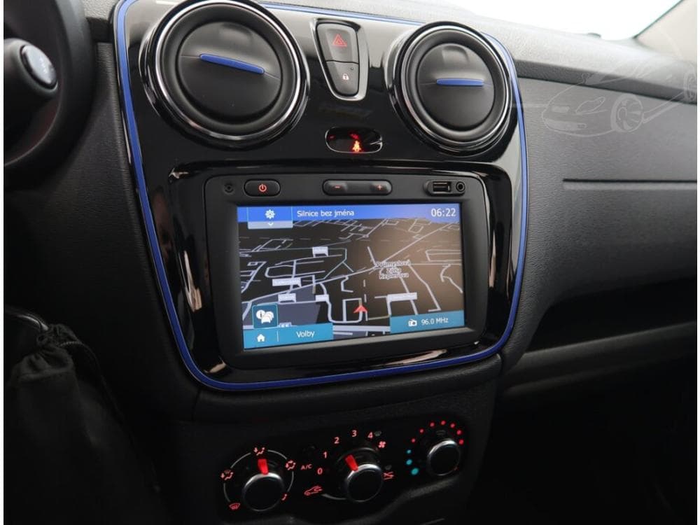 2020 Dacia Lodgy - 25