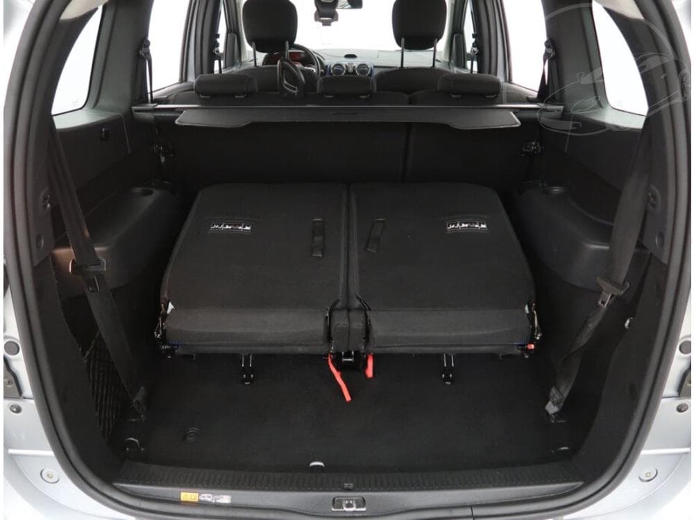 2020 Dacia Lodgy - 27