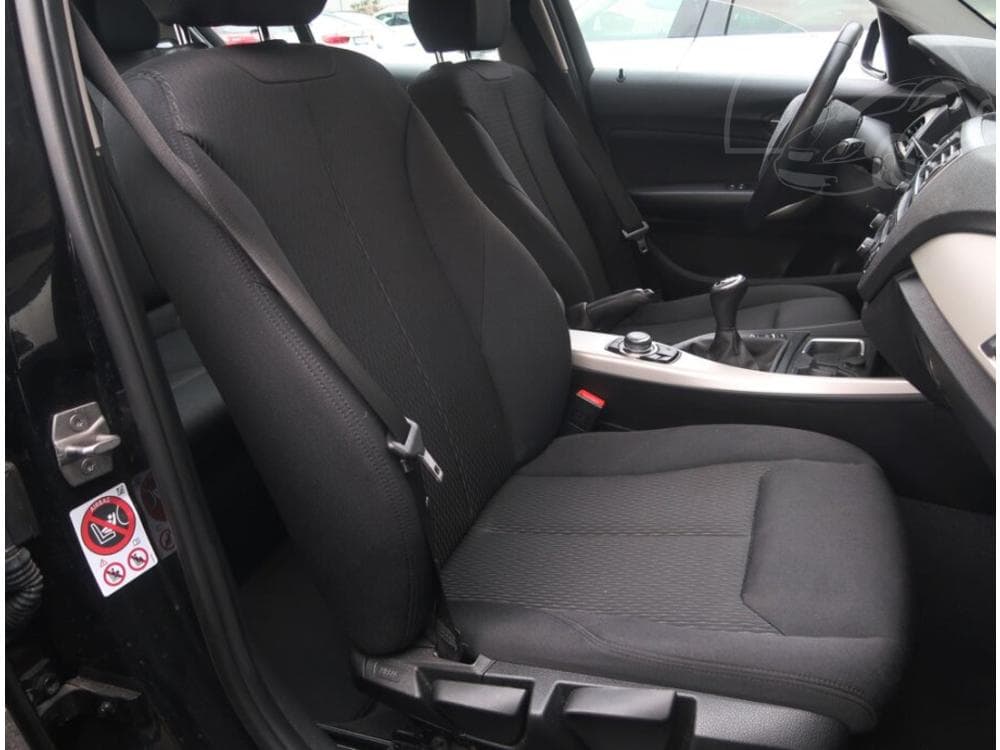 2015 BMW 1-Series - 9