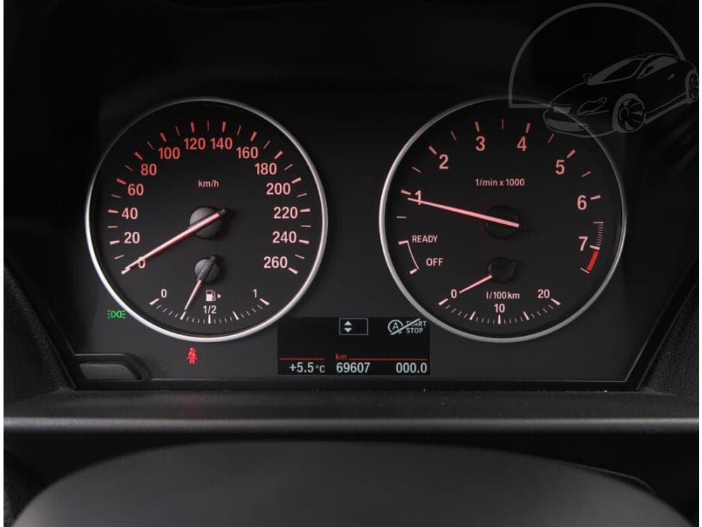 2015 BMW 1-Series - 11