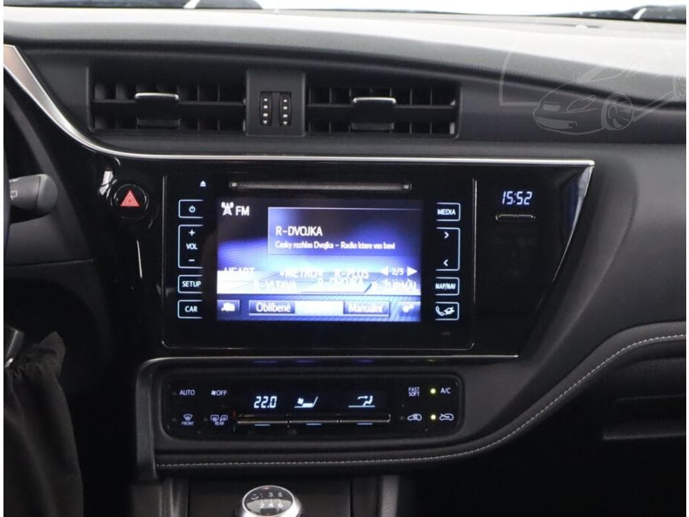 2018 Toyota AURIS - 12