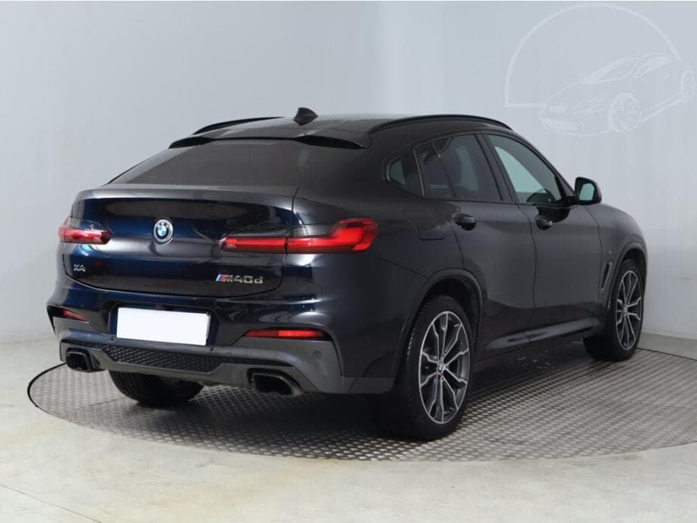2018 BMW X4 - 9