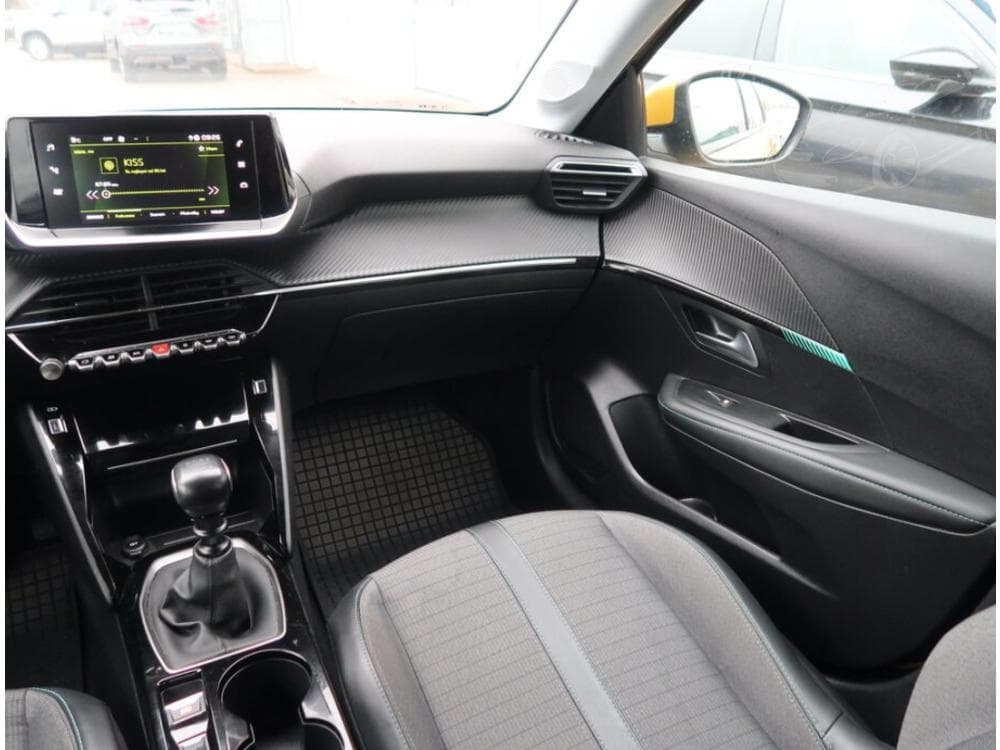 2020 Peugeot 208 - 8