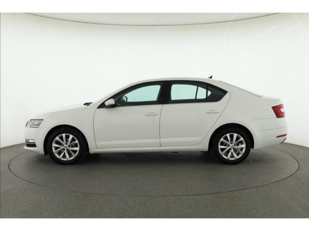 2018 Škoda OCTAVIA - 5