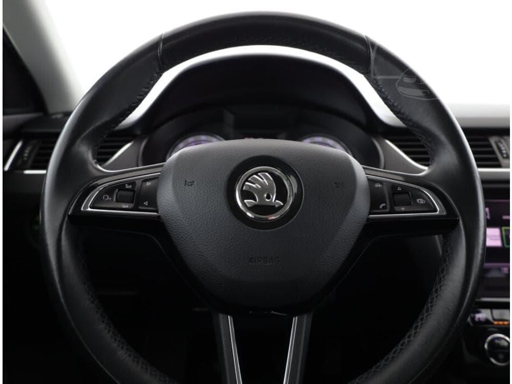 2018 Škoda OCTAVIA - 15