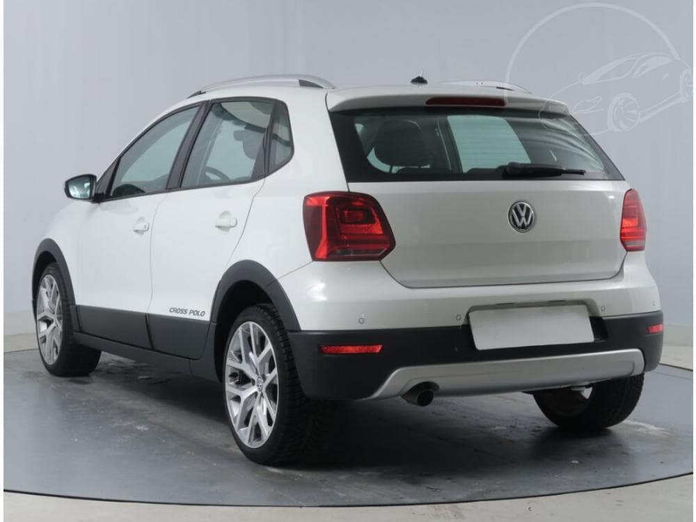 2015 Volkswagen POLO - 4