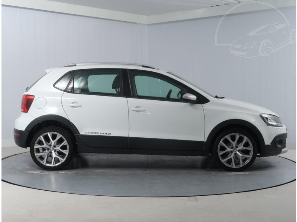 2015 Volkswagen POLO - 6