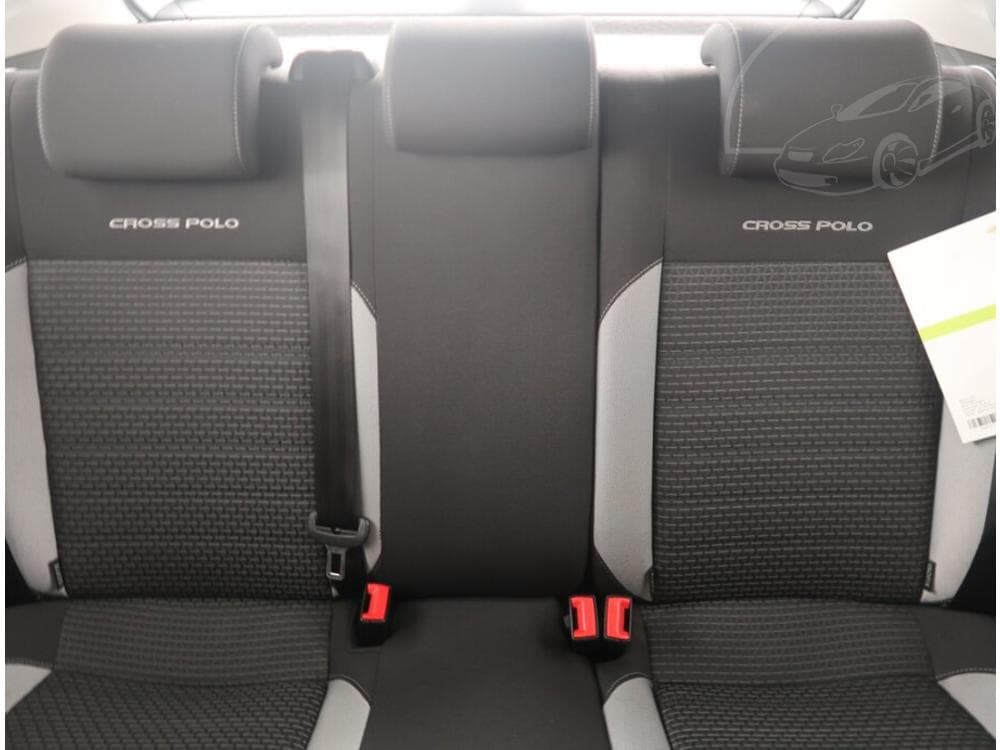 2015 Volkswagen POLO - 10
