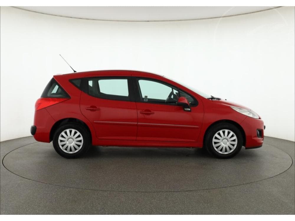 2013 Peugeot 207 - 6