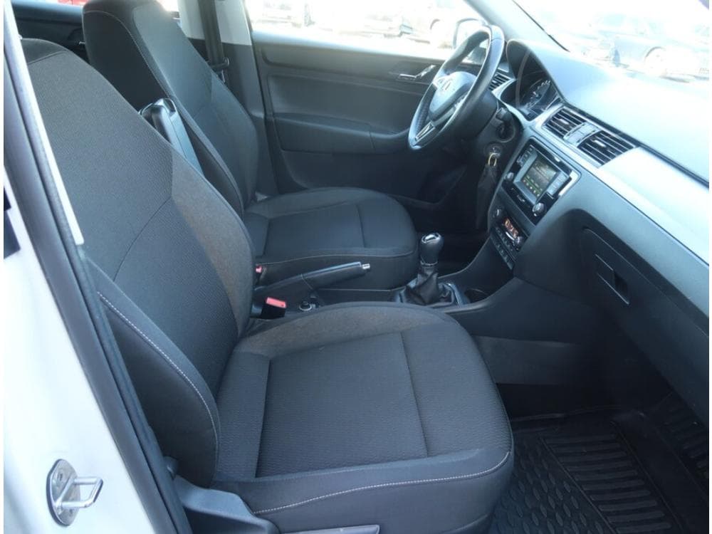 2016 Škoda RAPID - 9