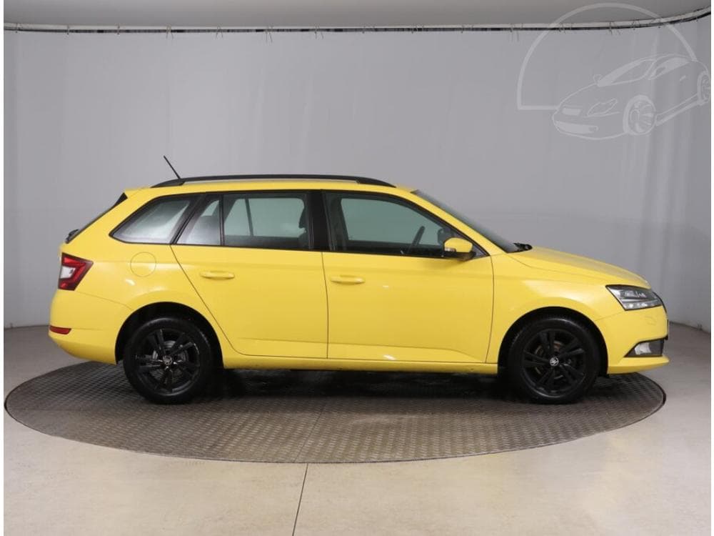 2019 Škoda FABIA - 11