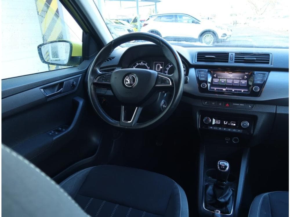 2019 Škoda FABIA - 13