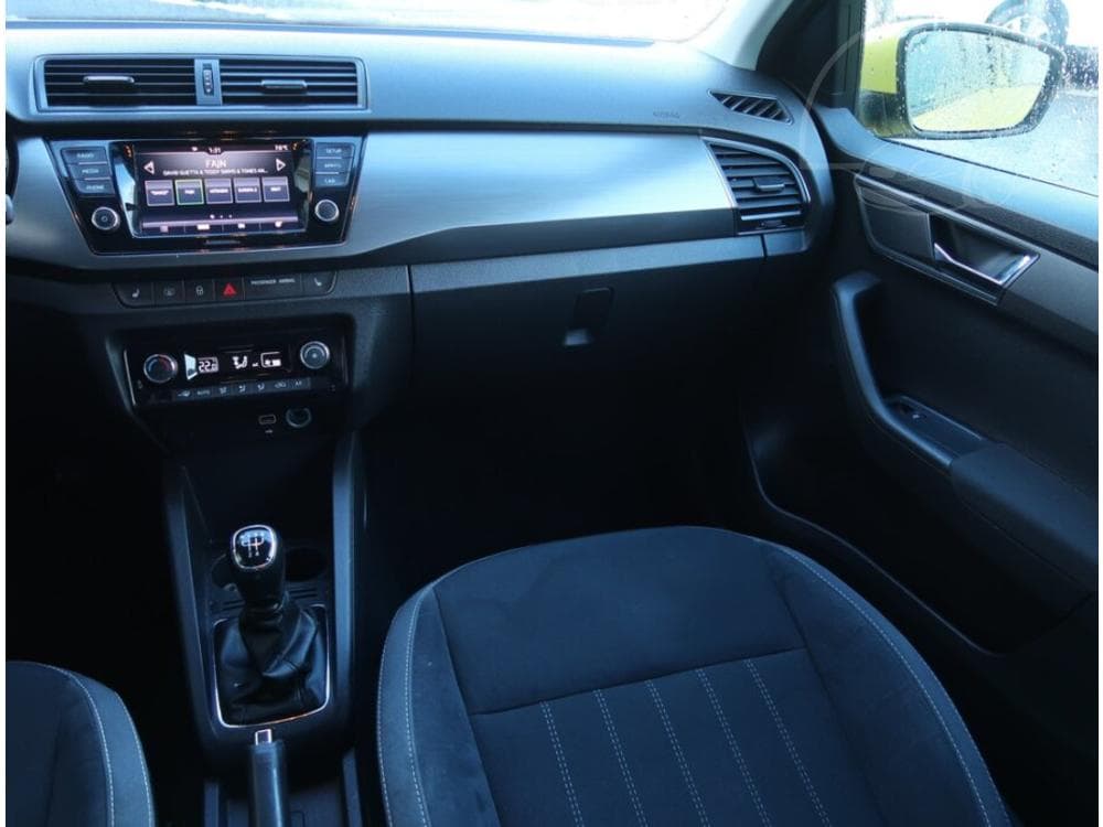 2019 Škoda FABIA - 15