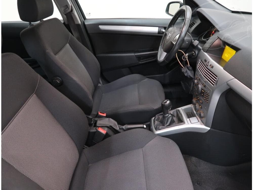 2009 Opel ASTRA - 9