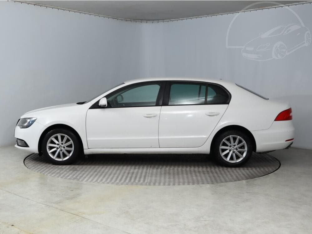 2014 Škoda SUPERB - 3